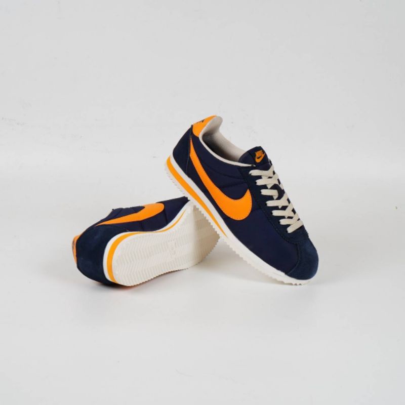 Nike Cortez Nylon Navy Orange