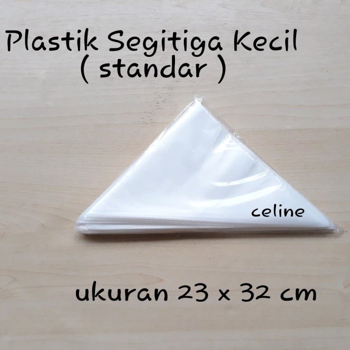 

KUE-PENGHIAS-ALAT- PLASTIK SEGITIGA KECIL / 50 PC -ALAT-PENGHIAS-KUE.