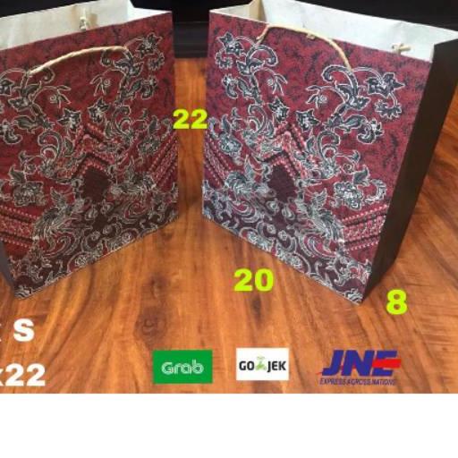 

⅍ Paperbag Paper Bag Tas Kertas Goodie Bag Shopping bag Batik S 20x8x25 ❀