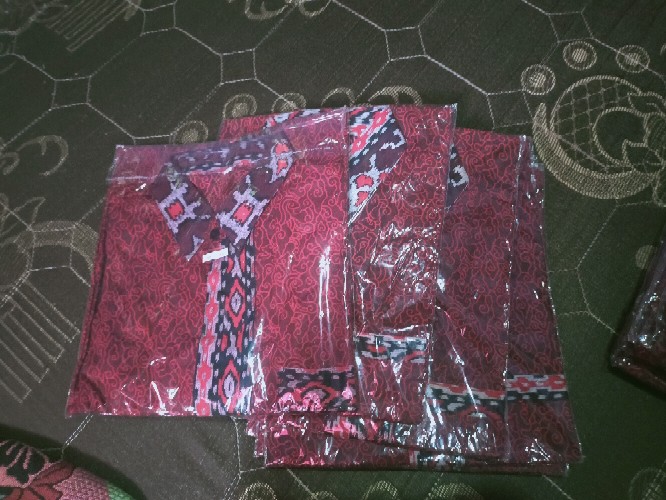 Maura Couple - Sania Ruffle Batik Couple Ori Ndoro Jowi Dnt Garansi Termurah Shopee Selendang Merak