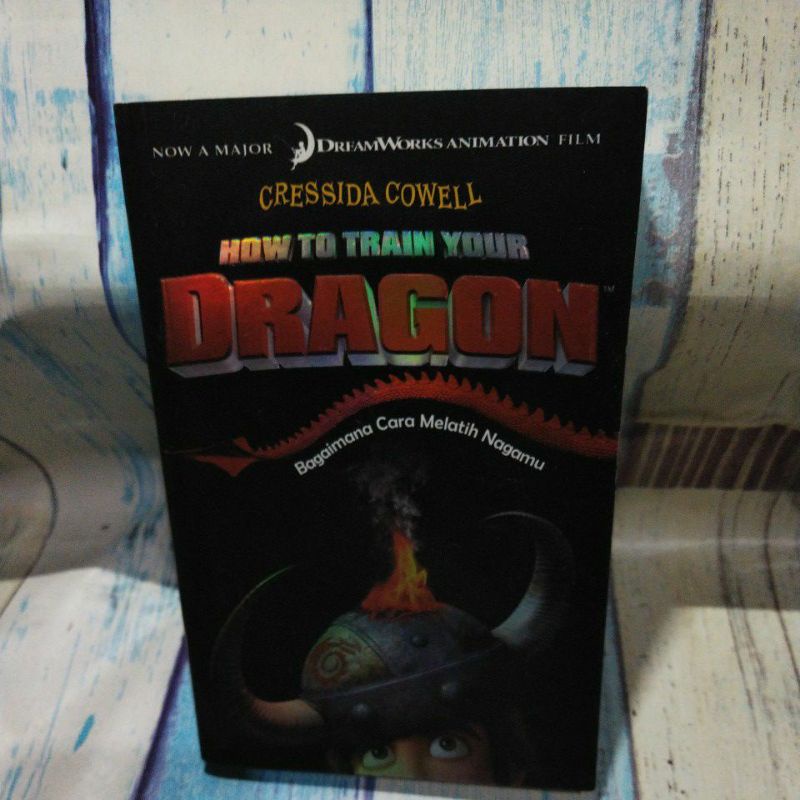 BUKU NOVEL HOW TO TRAIN YOUR DRAGON