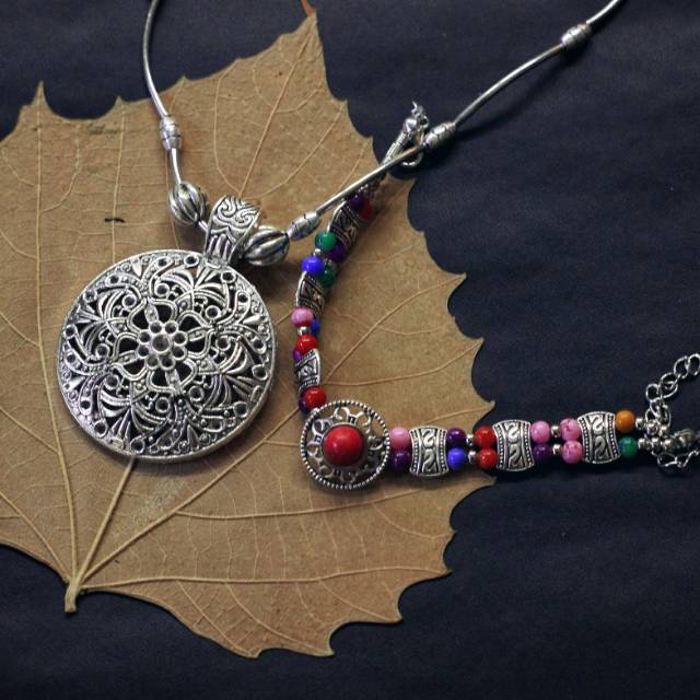 gelang dan kalung perak campuran. Paket boho bohemian style mandala metal gypsy