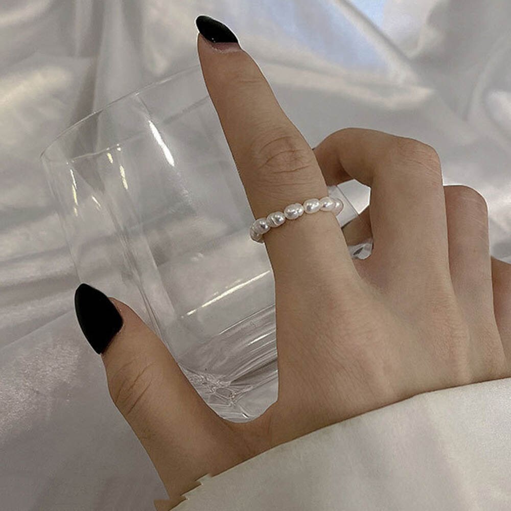 Cincin Elastis Adjustable Desain Geometri Hias Mutiara Air Tawar Alami Untuk Wanita