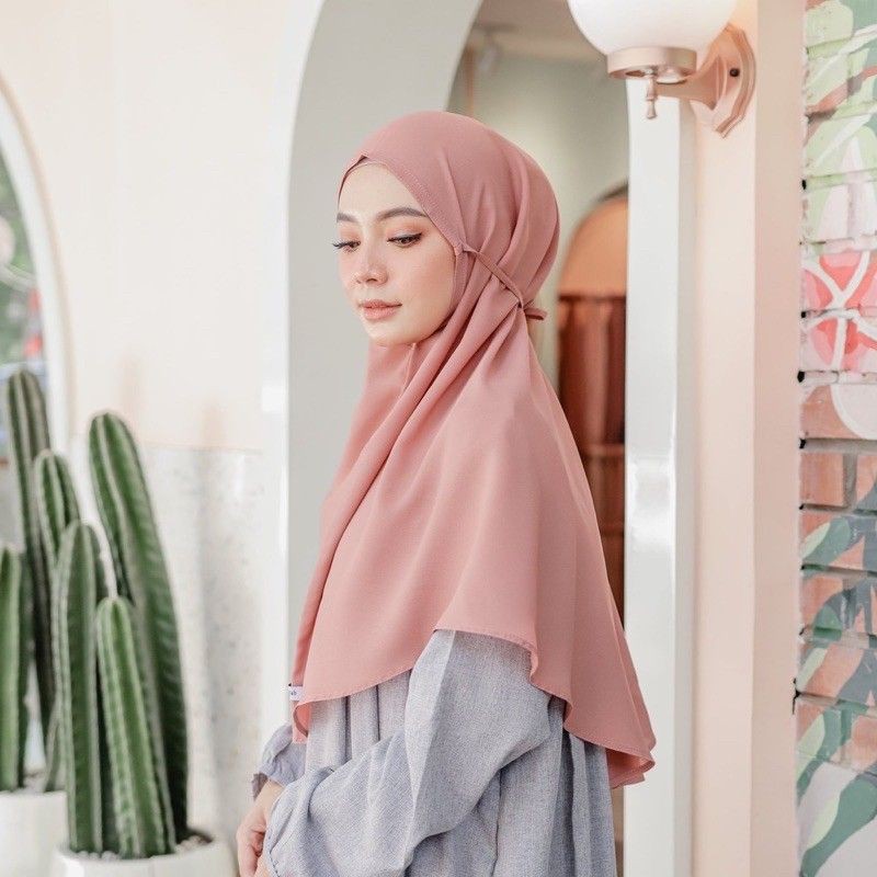 Bergo Maryam Premium Jahit Tepi Keliling Ukuran Besar Dewasa (75x90)