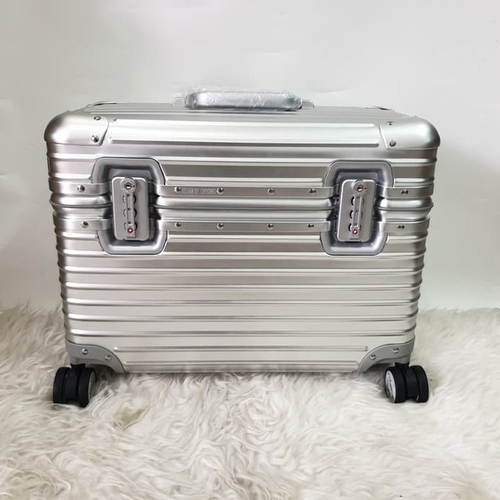 rimowa 16 inch