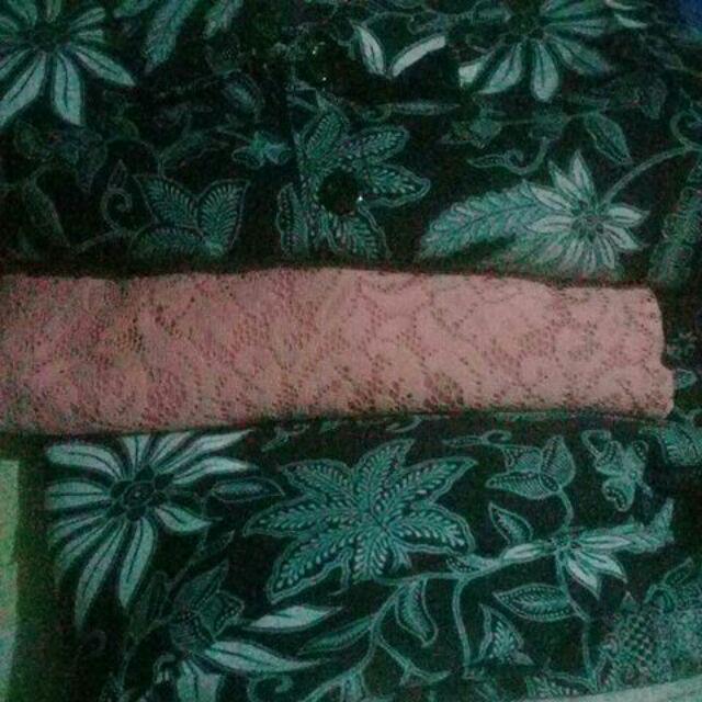 El Gros 2 - Cp Sofie Tunik Brukat  Lapis Furing Ld110cm Pjg 82cm+rok Batik Silk Pinggang Karet