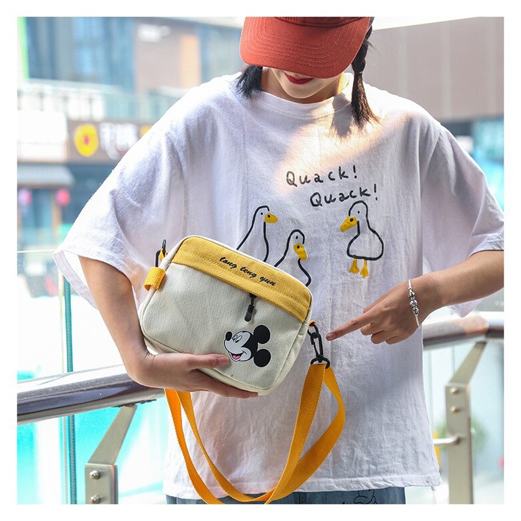 Twenty Bag - Tas Selempang Anak Wanita Dan Pria Terbaru 2021 Kekinian Motif Carakter MICKEY MOUSE Korean Style Murah Bahan Canvas Tebal