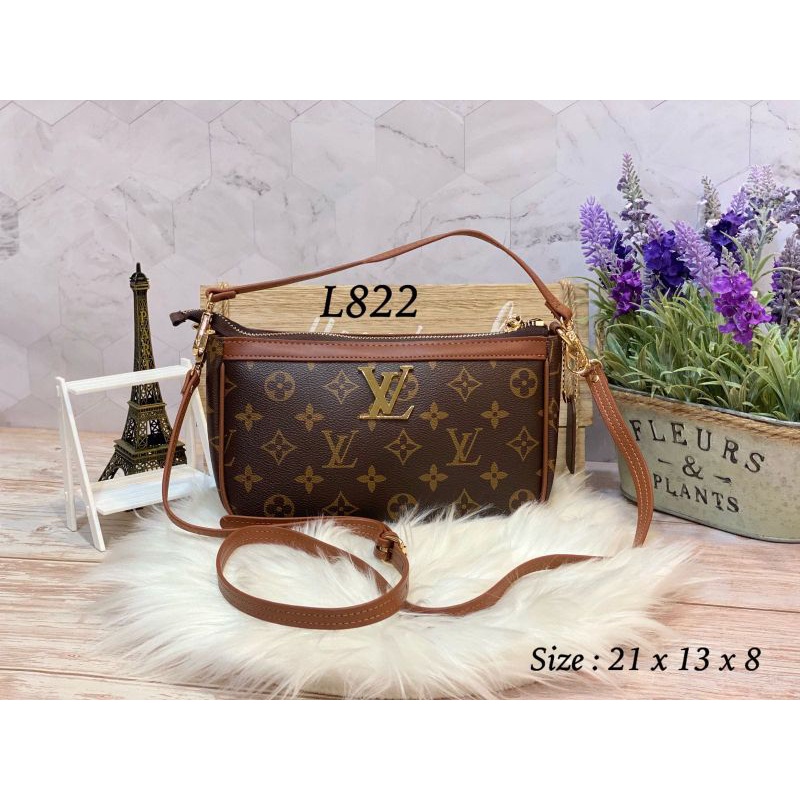 Tas Slempang Wanita Import Bahan Waterproof (COD)