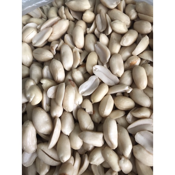 

READY | Kacang kupas Mentah Grade 1 500 gram