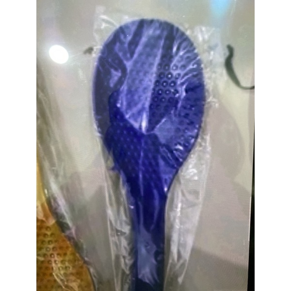 Gelas Minum Plastik _Piring Makan Bulat Plastik _Mangkok Makan Bulat Bakso Plastik_Sendok Makan Plastik_Terlaris Termurah Berkualitas ( 1pcs ) claris-Centong Nasi Ungu