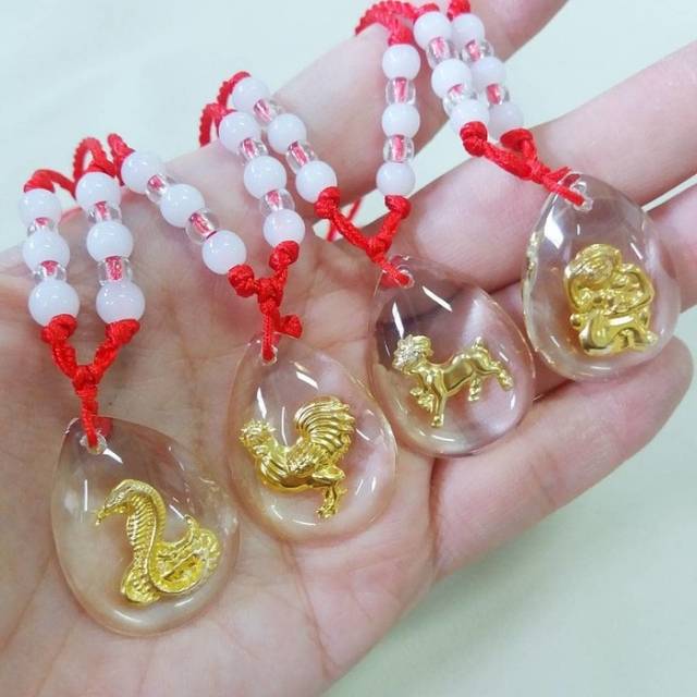 Liontin Shio Kalung China Cina Zodiak