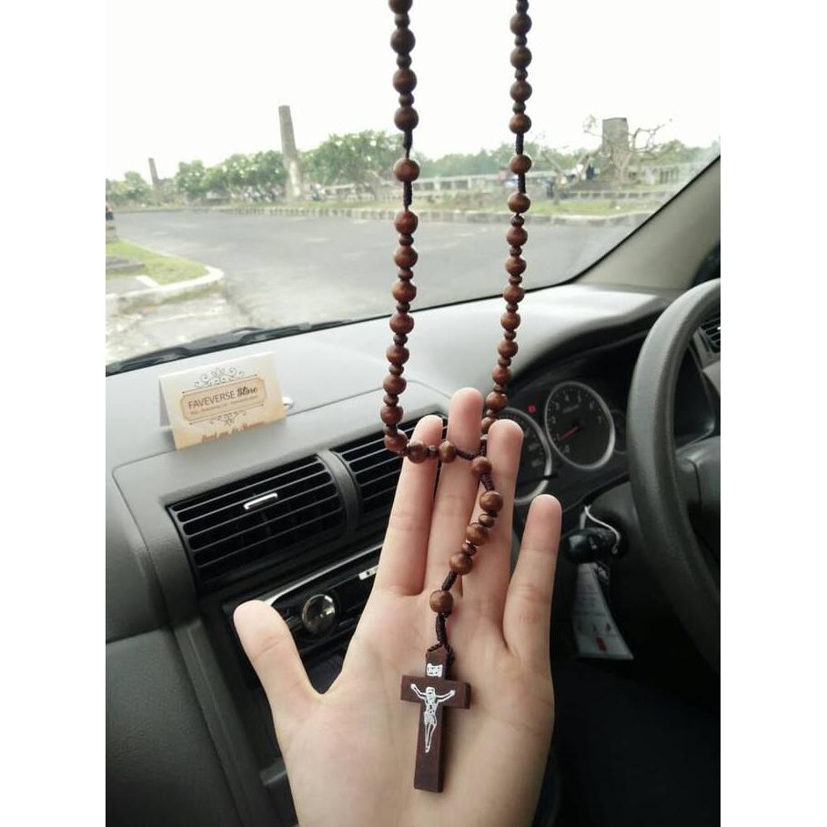 Kalung Rosario Kayu Replika Vatikan (Cokelat/Hitam)