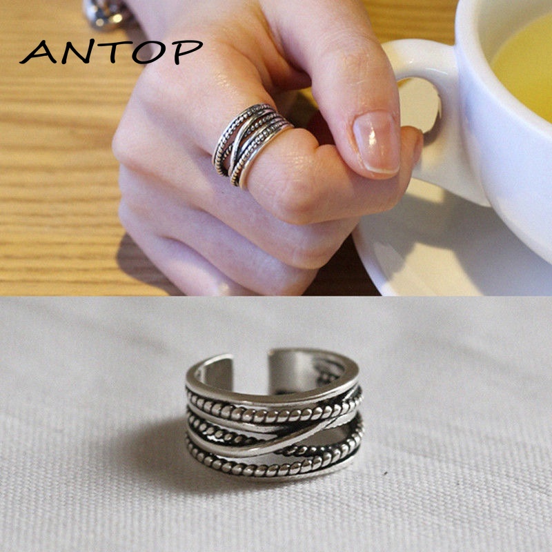 2 Pcs Fashion Keren Logam Cincin Retro Tren Rantai Wajah Tersenyum Jari Telunjuk Cincin Kepribadian Gaya Punk Perhiasan Sederhana Unisex ANTOP