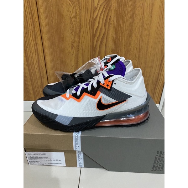 sepatu basket nike lebron 18 low