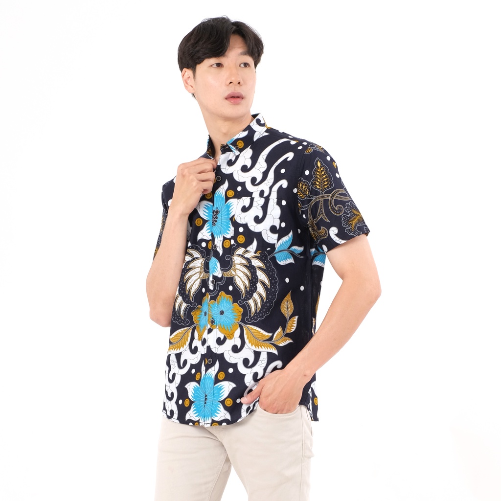 SANVANINA Kemeja Batik Pria Pendek Slim Fit Savoya - Batik Corak Premium E-7002