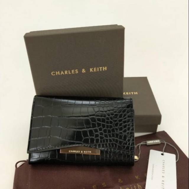 DOMPET CHARLES & KEITH ( CROCO BLACK )