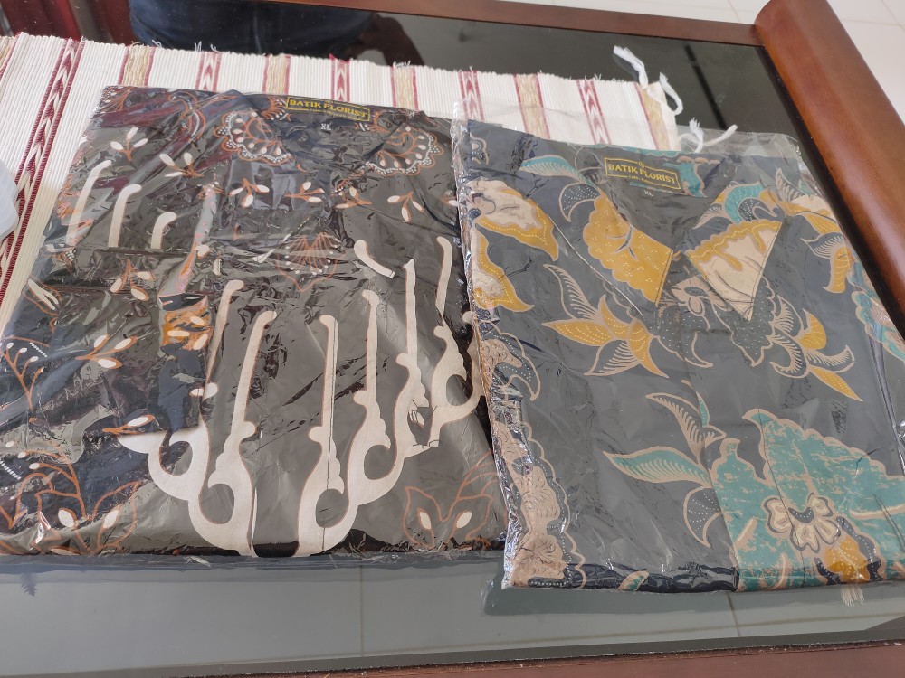 Batik Solo Kemeja Batik Solo Lengan Panjang Lapis Furing Parang Cendono Sogan Florist Produsen Ori