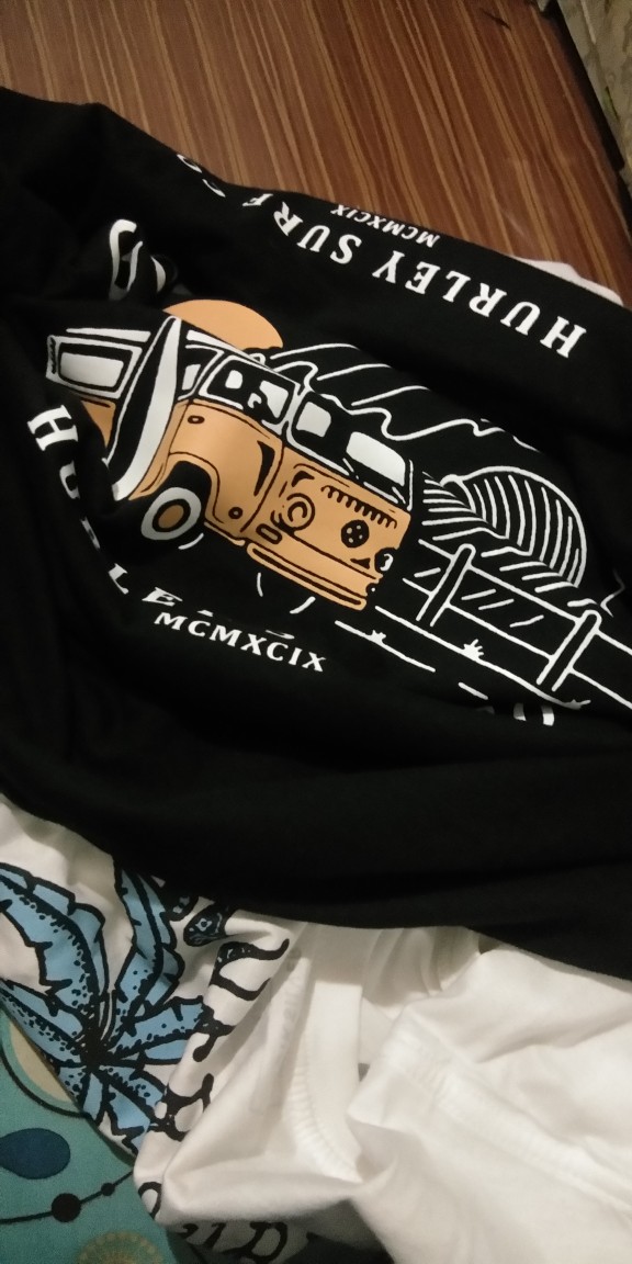 Kaos Skate & Surfing Super Premium Quality Adn11