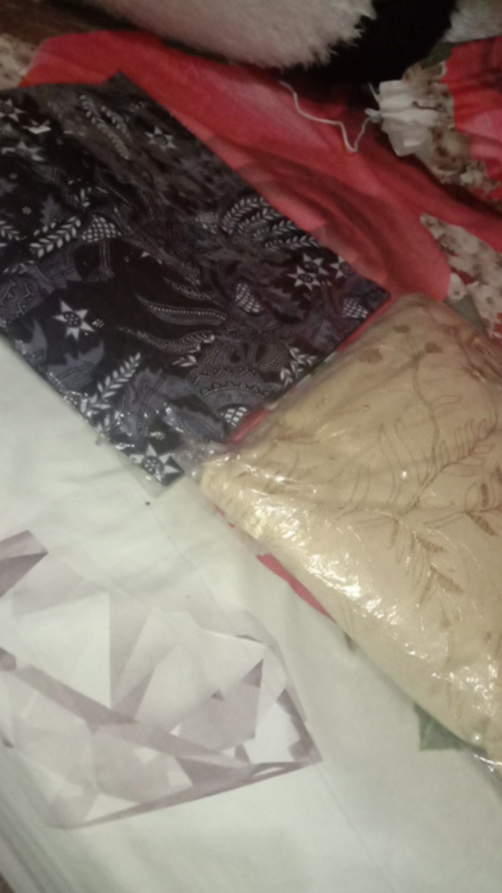 Ada Anak - Shopashop Solo Batik Kebaya Couple Alice Rok Duyung - 3 Variant Warna