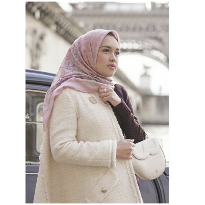 Buttonscarves Hydrangea in Rabe