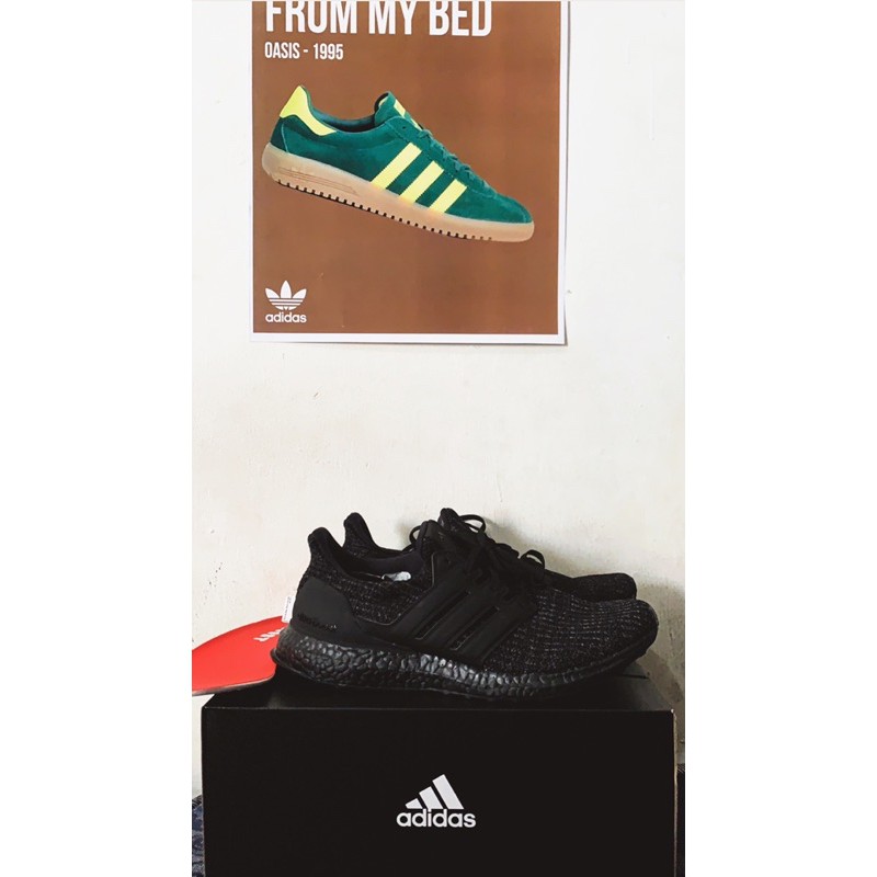 adidas ultraboost triple black