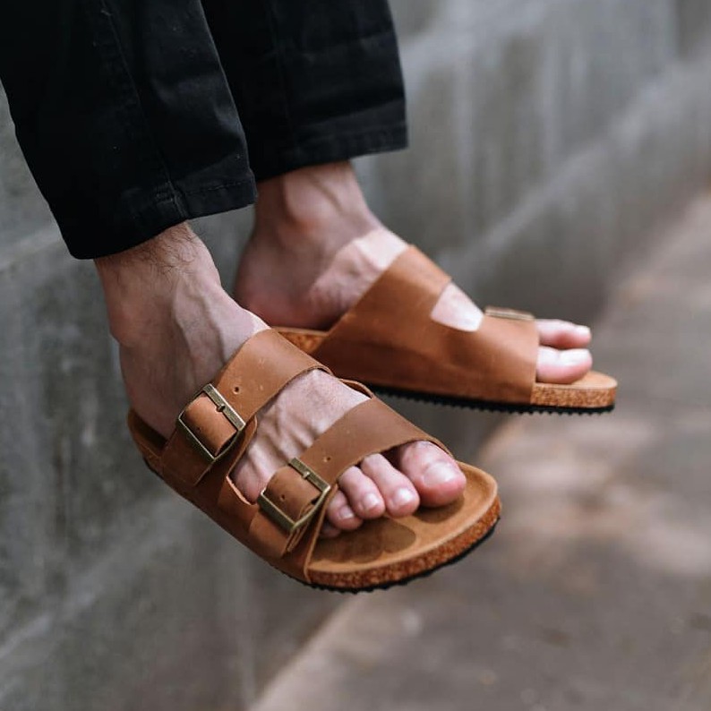 COZY Tan |ManNeedMe x Zapato| KULIT ASLI ORIGINAL Sandal Jepit Pria Casual