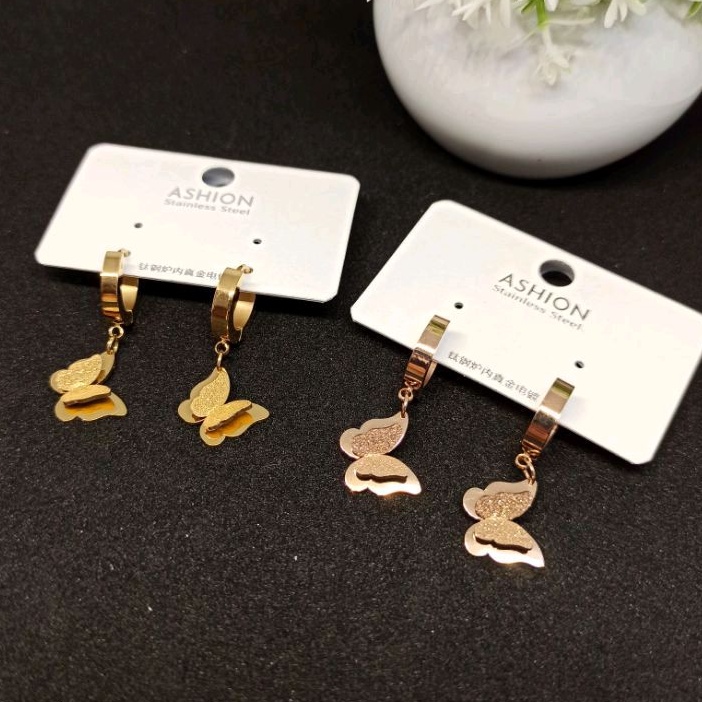 Anting Titanium Kupu Gold/Rosegold E14035