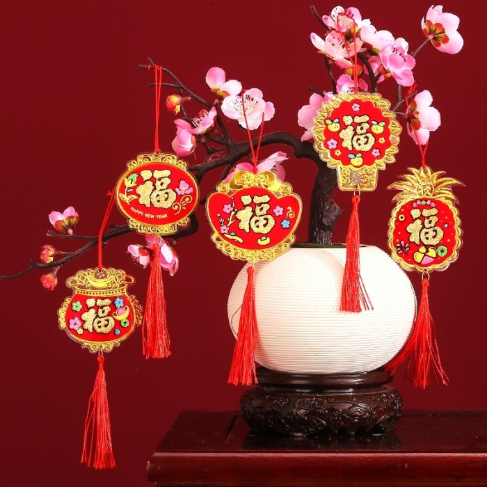 

Gantungan Imlek Fu Merah Emas Hiasan Sincia Gantungan Fuk Hoki Grosir