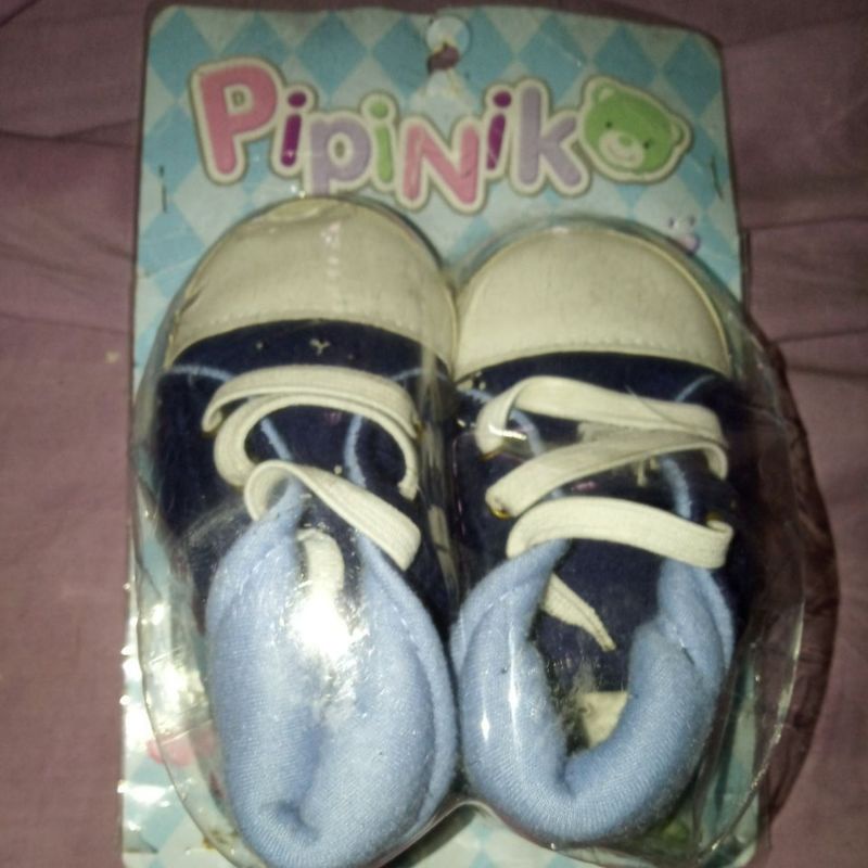 preloved sepatu bayi pipiniko