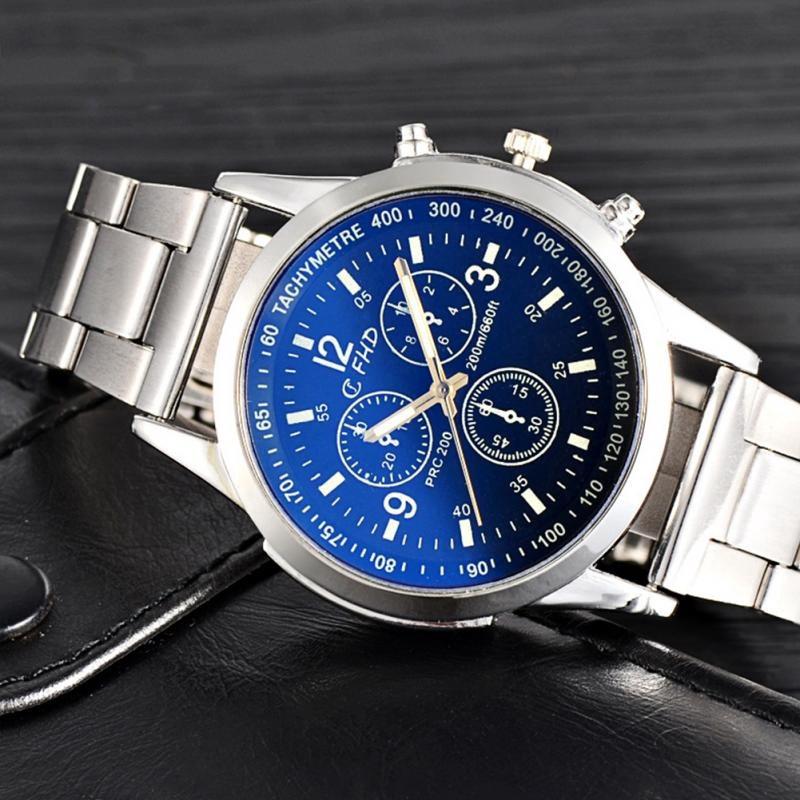 Jam Tangan Analog Unisex Dial Tiga Display Warna Biru Jam Tangan Analog Unisex Dial Tiga Display Warna Biru