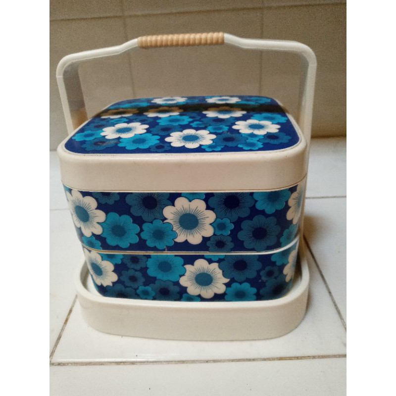 Wadah makanan 2 susun