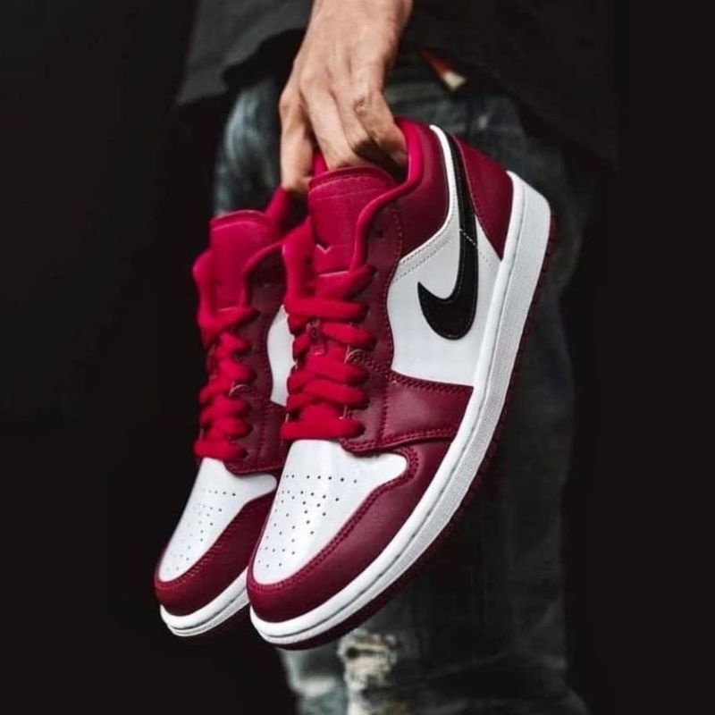 NIKE AIR JORDAN 1 LOW "NOBLE RED"