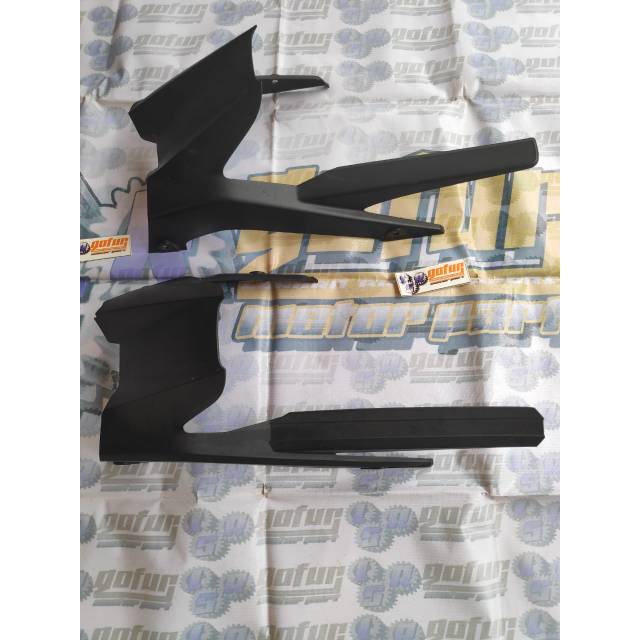 Tutup rante Honda Cb 150 R led / Stenkas Rantai Honda CB 150 R