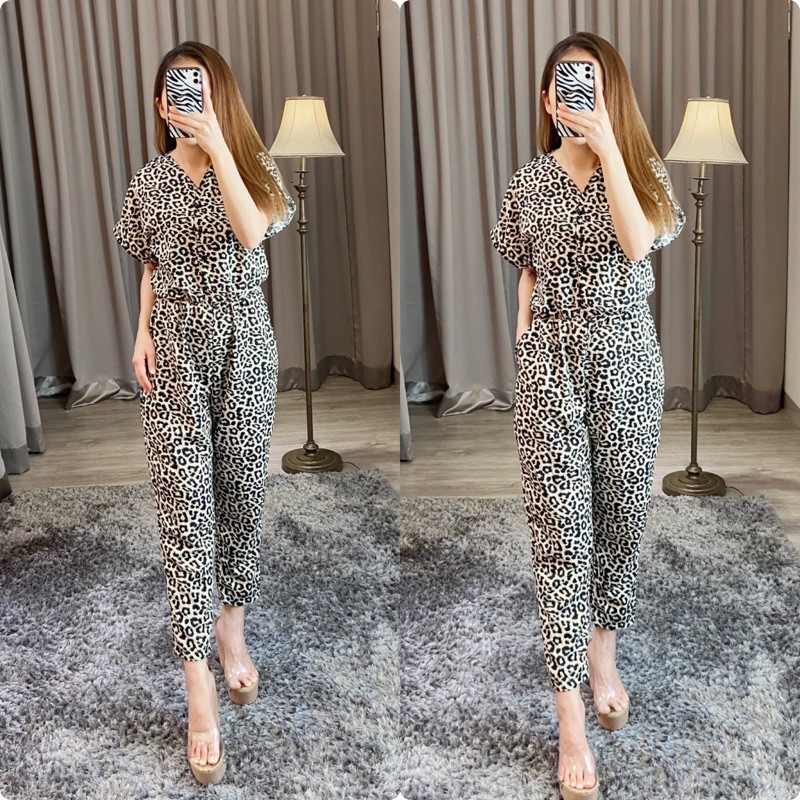 jumpsuit casual/ jumpsuit leopard panjang wanita / jumpsuit vneck /  (K1189)