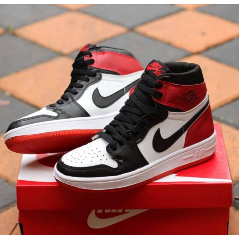 Nike Air Jordan Premium