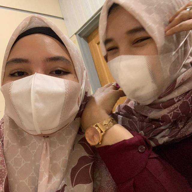 cyntiazakzhieoctavia