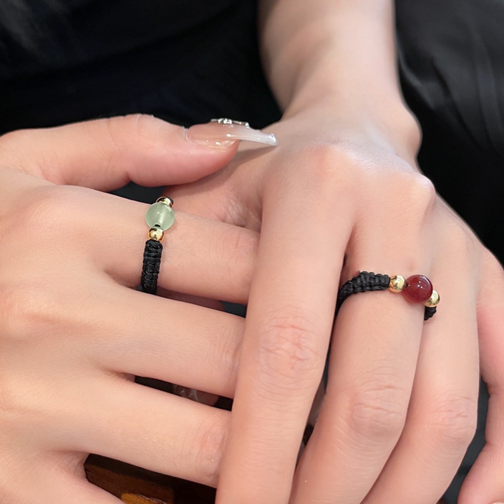 Cincin Model Kepang Warna Merah Untuk Pasangan