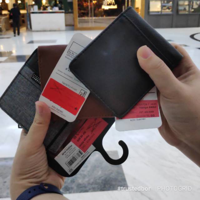 Dompet Lipat Pria LC Waikiki