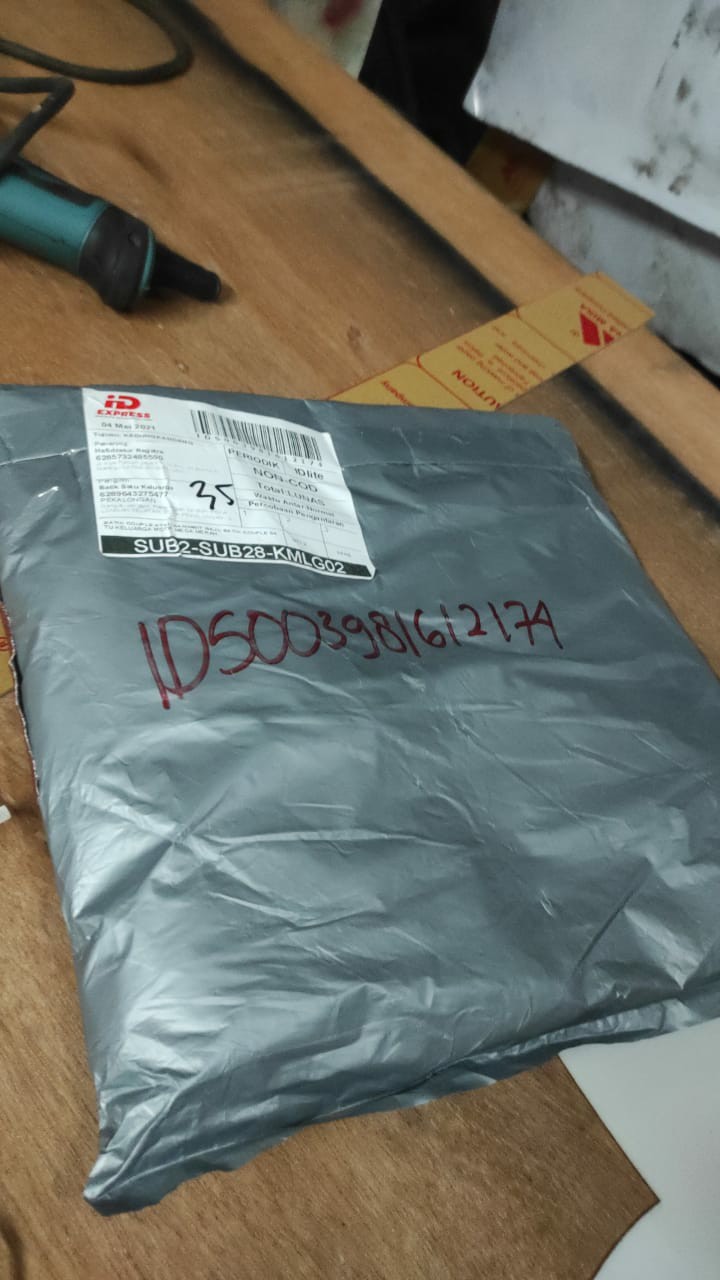 Batik Couple Atau Sarimbit Baju Batik Couple Satu Keluarga Motif Mega Merah