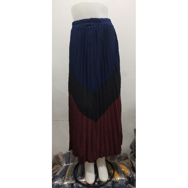 (Plisket 3 warna) ROK PLISKET BAHAN HYGET ROK PLISKET HYGET ROK MURAH ROK PLISKET TEBAL ROK PLISKET KOMBINASI