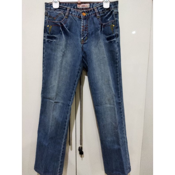 T2000 celana jeans panjang preloved