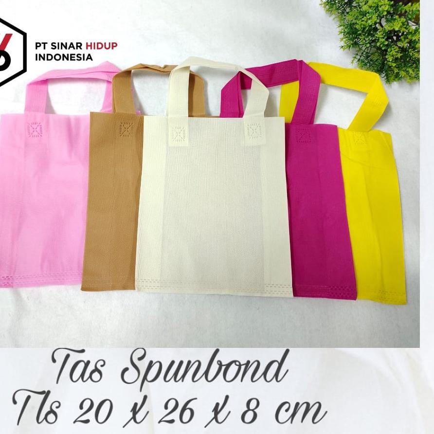 

Hot Sale - Tas Kain SPUNBOND Tali Goodie Bag Uk 20x 26 x 8 Perlusin