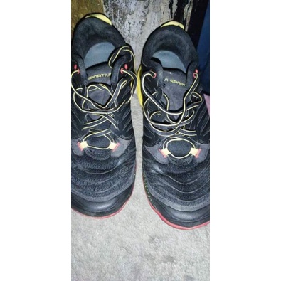 sepatu gunung laSportiva