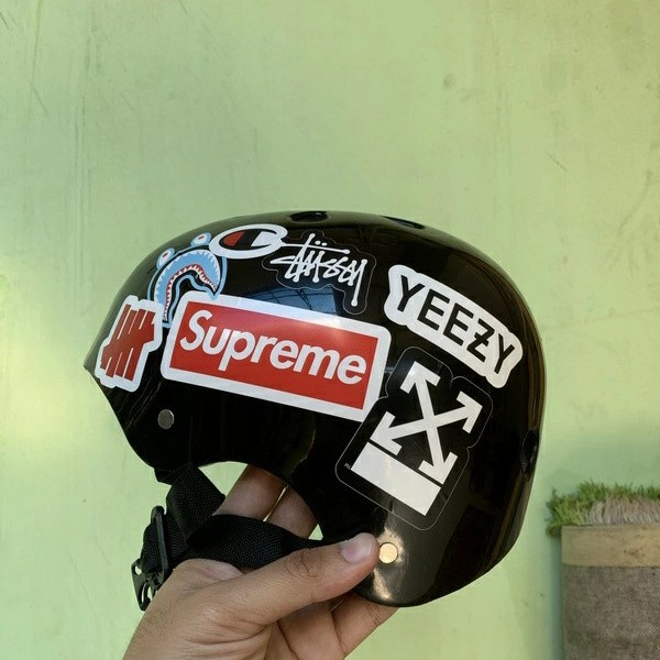 

PEREKAT-PENGIKAT- STICKER/STIKER PACK HYPEBEAST 01 16 PCS -PENGIKAT-PEREKAT.