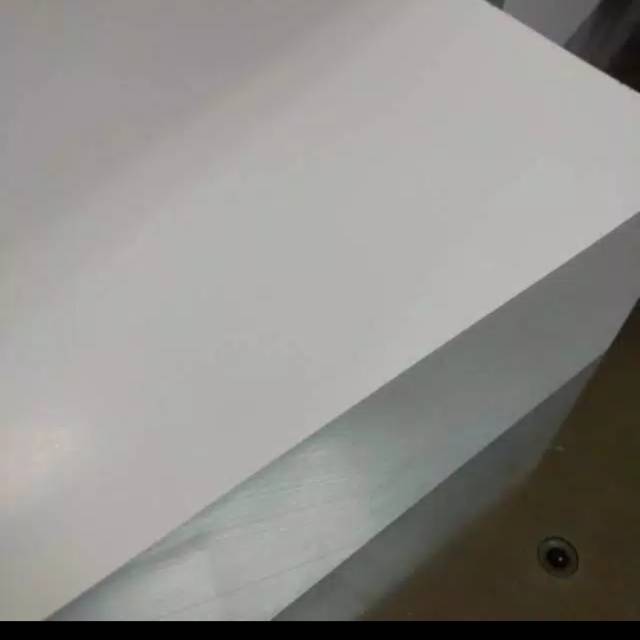

Kertas art paper 150 gsm A4 isi 500 lembar