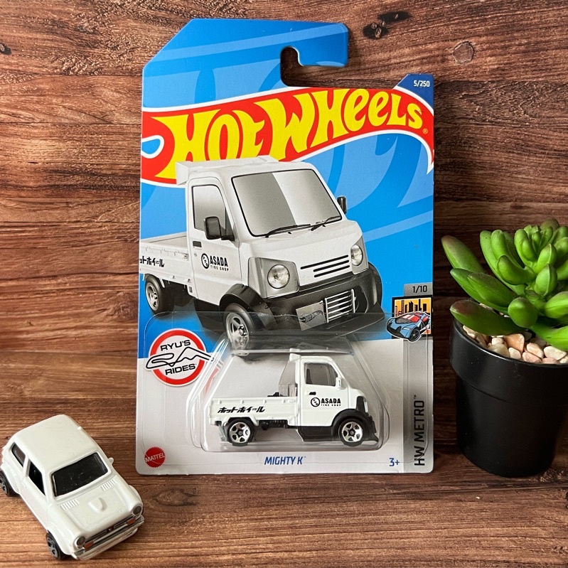 Hot Wheels Mighty K Putih