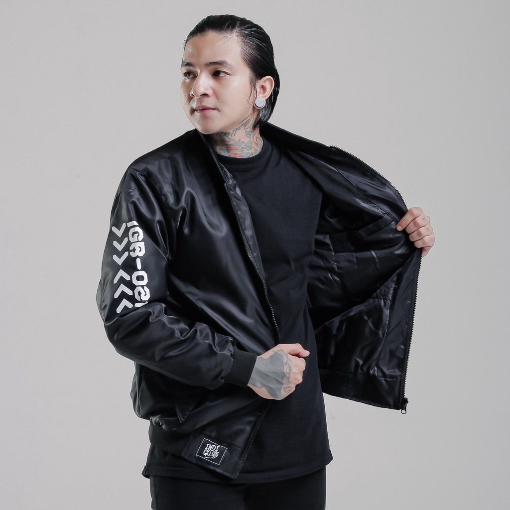 Jaket Bomber Pria Distro Indigo Terbaru 2022/ Jaket Parasut Cowok Keren Dan Bahan Tahan Air