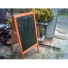 

Papan tulis kapur standing 2 sisi ukuran 60x90