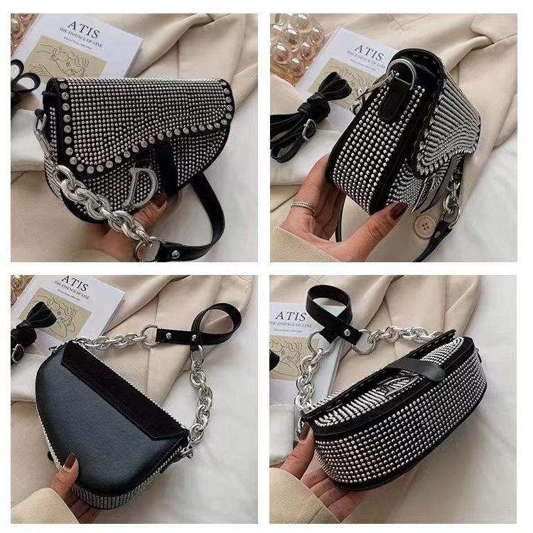 BJ32091 - BLACK/SILVER/BLACK D/SILVER D/MOTIF D - TAS SLEMPANG ASIMETRIS WANITA FASHION IMPORT MODIS ELEGAN TERMURAH TERLARIS TERBARU BAGSTORE JAKARTA TAS BATAM LT2091 CR7831 BQ3551