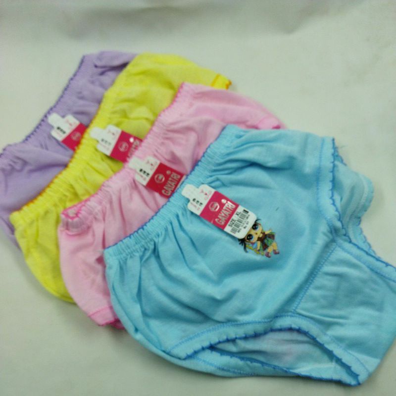 celana dalam anak perempuan/ CD gayatri size L